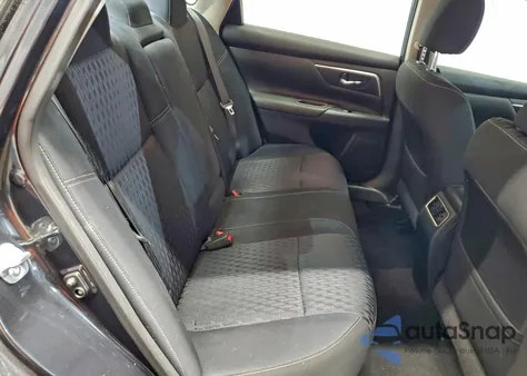 2018 Nissan Altima 2.5 z USA, uszkodzony, nr VIN 1N4AL3AP7JC139914